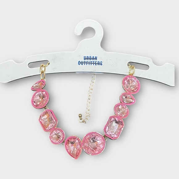 Urban Outfitters PIPER STATEMENT GEM CHOKER NECKLACE IN PINK - Picture 3 of 4